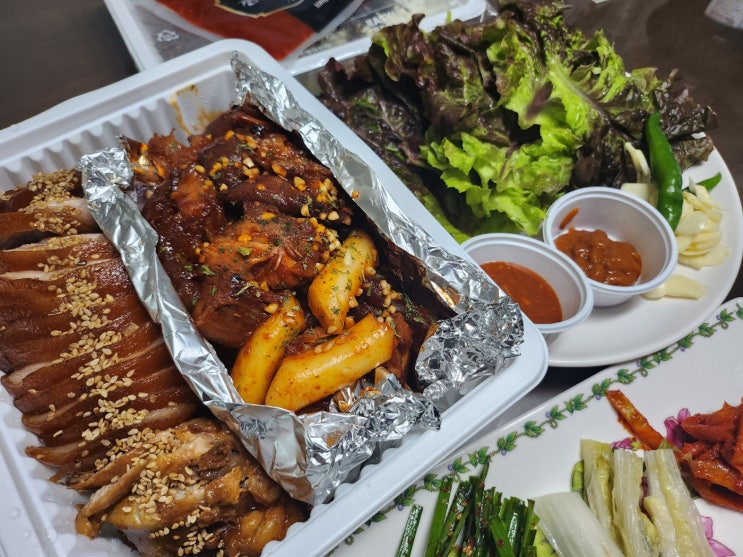 성남 신흥역 족발에 젤맛있는 족발야시장 "방문포장" 성남 신흥역 족발에 젤맛있는 족발야시장 "방문포장"