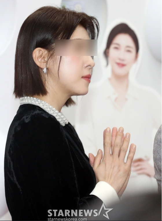  시투안바이코즈볼 반사판 없이 빛나는 아름다운 피부를 만드는 방법