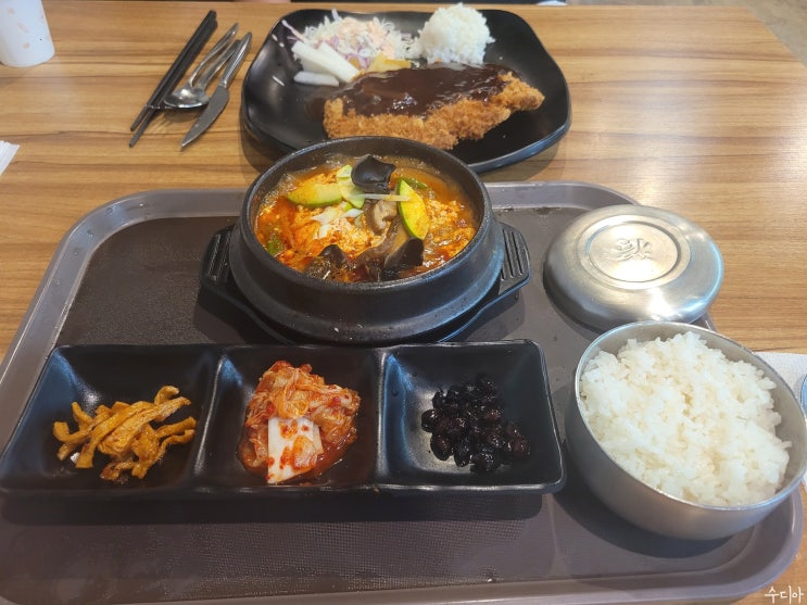  내돈내산 가산수피아 콩이락 음식점 솔직후기[순두부 전문점]