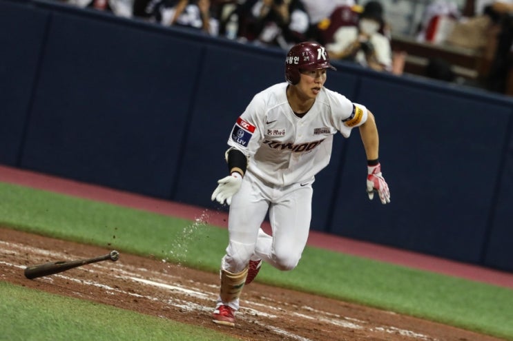 <b>김혜성</b> 군면제로 MLB 포스팅 <b>메이저리그</b> 진출 가능성 높아졌다