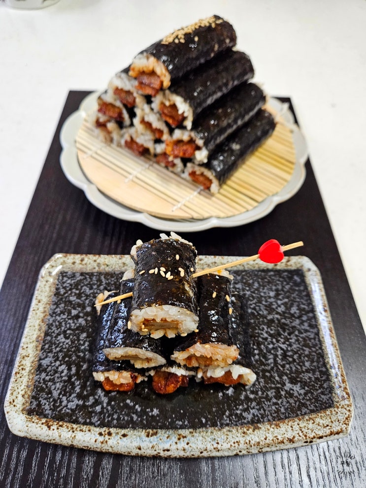  꼬마김밥 만들기 매운어묵 꼬마김밥 레시피 간단한 미니 꼬마김밥 퀵레시피 도시락메뉴