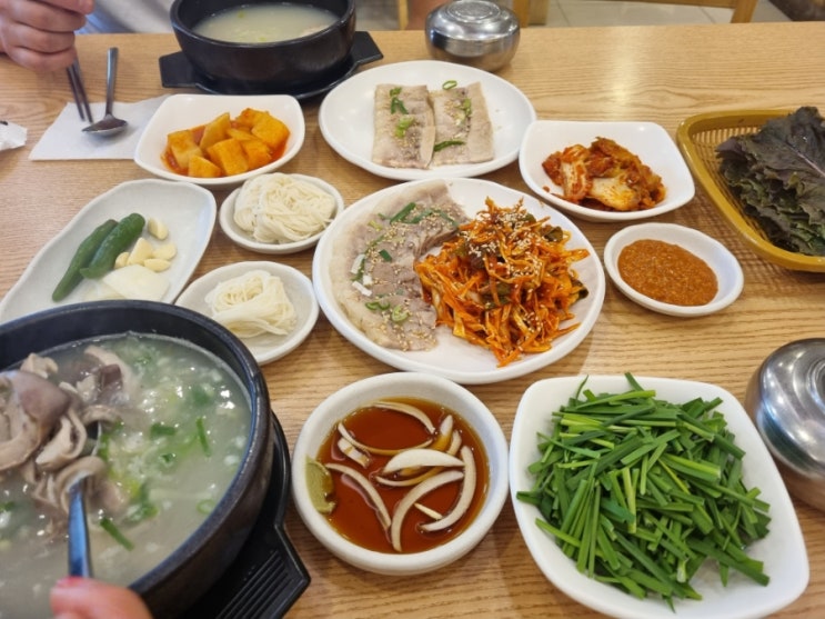  명지 장터할매 돼지국밥 수육백반과 김치가 맛있는 점심먹기 좋은곳!