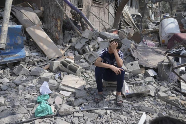 가자지구 병원에서 수백명의 사망자가 발생한 후, 하마스와 이스라엘은 서로를 비난하고 있다!