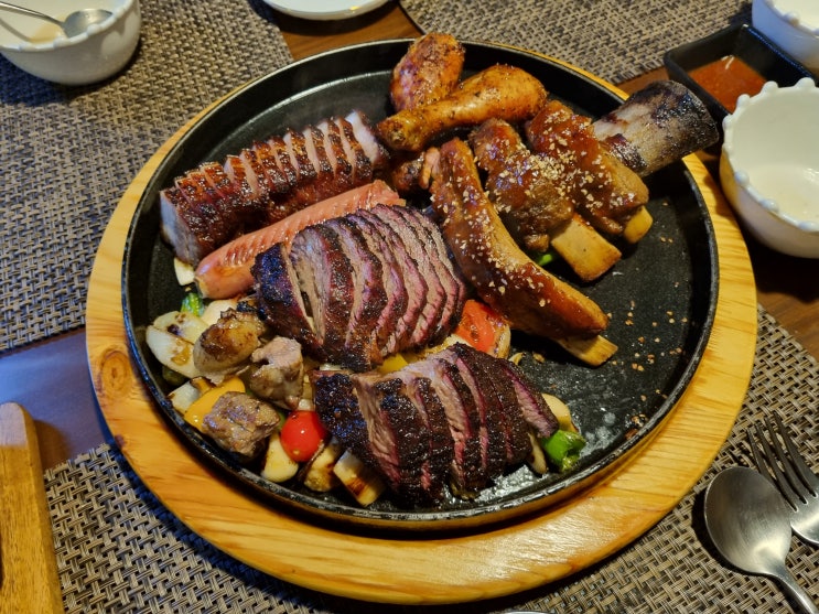  중랑구맛집 생방송투데이에 나온 카우웨이 BBQ 맛있고 양 많아요