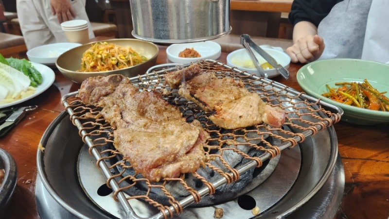 양촌리 화로구이 만안점 :: 안양 양념 돼지갈비가 맛집, 단체 회식 장소 추천