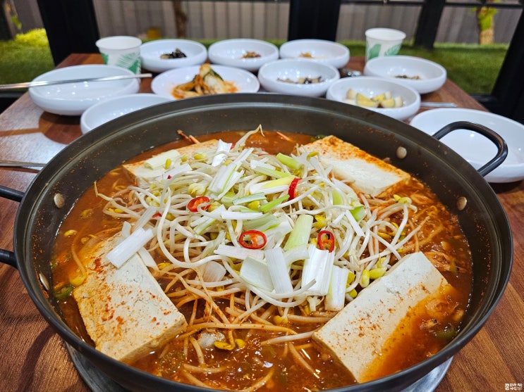 대전 월평동 쌀쌀한 날씨에 얼큰한 꽃게탕 먹기! 게장이기가막혀 대전 월평동 쌀쌀한 날씨에 얼큰한 꽃게탕 먹기! 게장이기가막혀