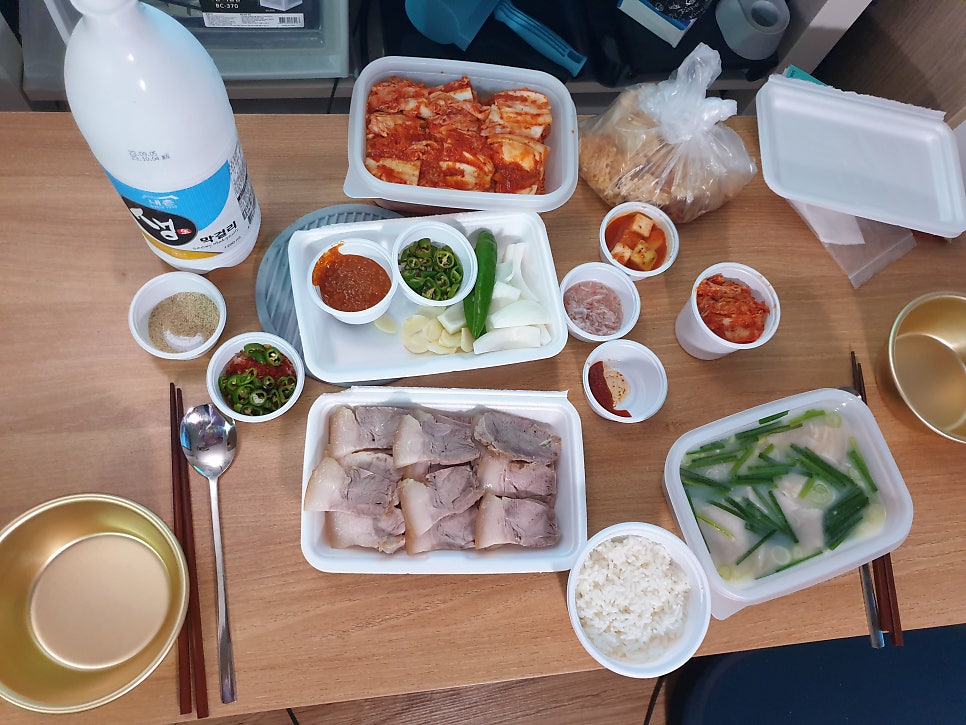 송우돼지국밥 사진 1