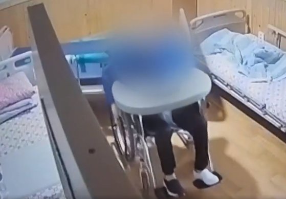 노인간 성폭력 방치하더니…침대에 묶고 학대한 충남도립요양원 노인간 성폭력 방치하더니…침대에 묶고 학대한 충남도립요양원