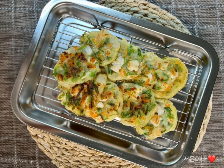  아기 새우오징어전 만들기, 고소하고 바삭하게 만드는법