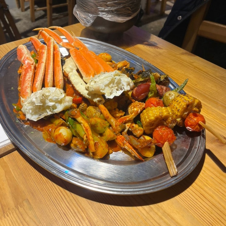  해산물이 먹고싶을 땐 홍대입구 맛집 ‘홍대 미자씨’