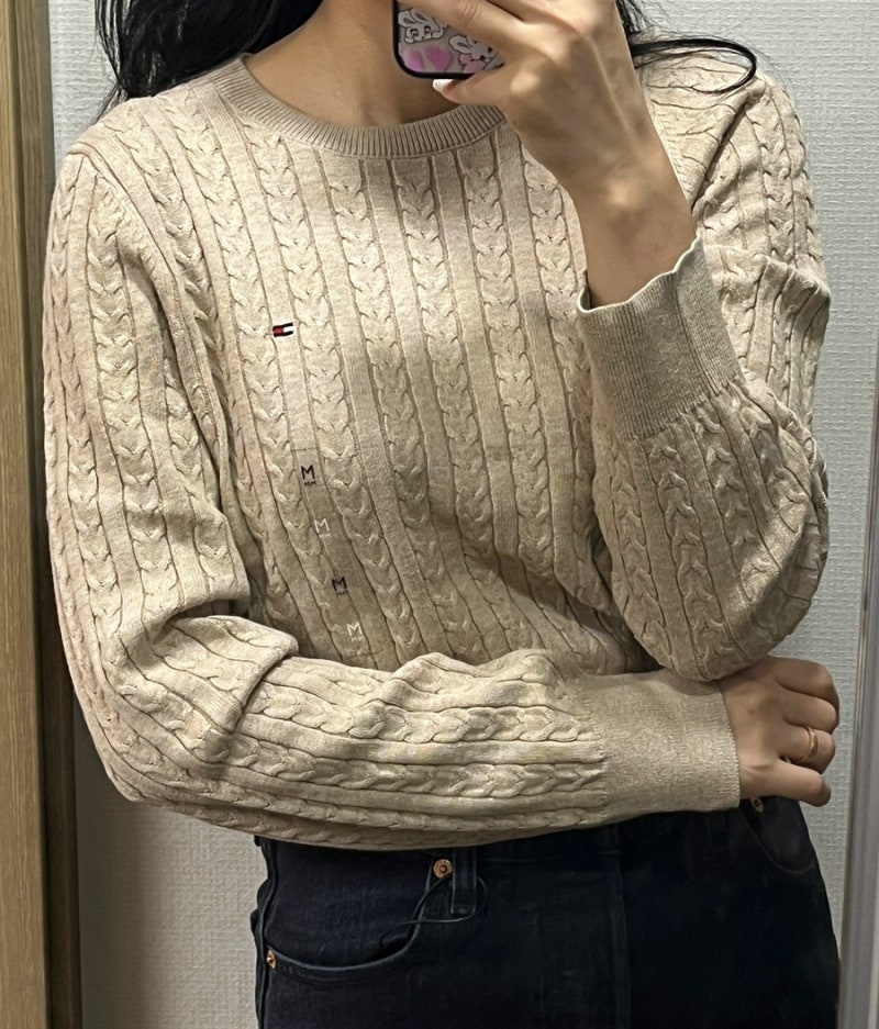 타미힐피거 케이블 니트 스웨터(CABLE KNIT SWEATER) 카키 샌드 헤더 M 사이즈 후기