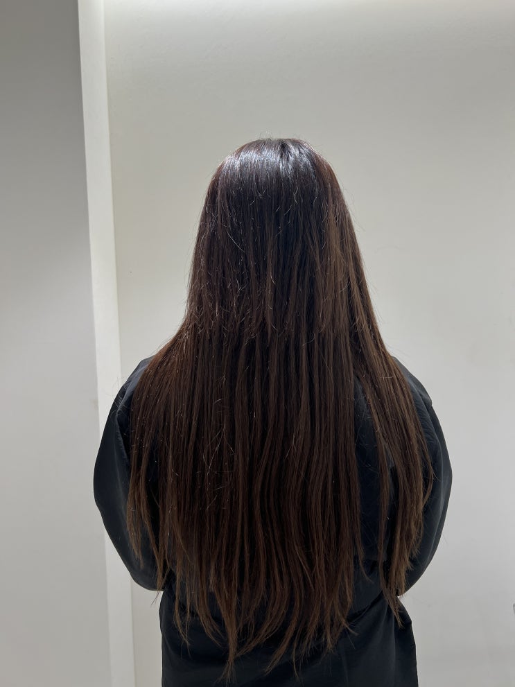  강남붙임머리 올드머니룩에 빠질 수 없는 찰랑한 머릿결!