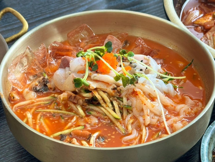  제주공항근처 물회와 갈치조림맛집 산지물본점 주차정보