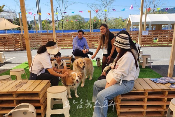  2023국제농업박람회 치유공간 반려동물관, 반려동물과 교감하며 심리치유 큰 호응