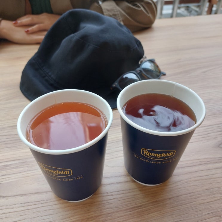 광화문 카페: 로네펠트티하우스 광화문점 광화문 카페: 로네펠트티하우스 광화문점