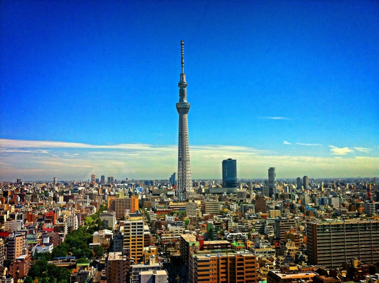 일본 도쿄, 전쟁의 폐허에서 탈바꿈한 도시