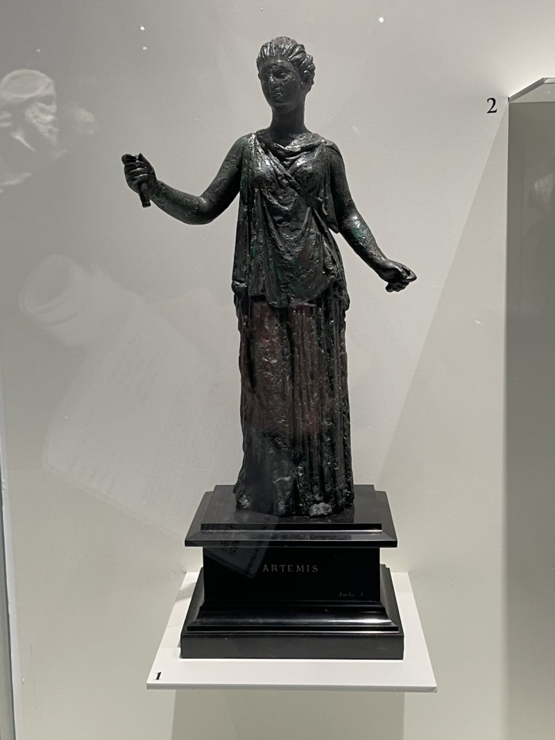 ReezyTats (새크라멘토, CA)의 아즈텍 여신 : r/tattoos, image size:800x1067