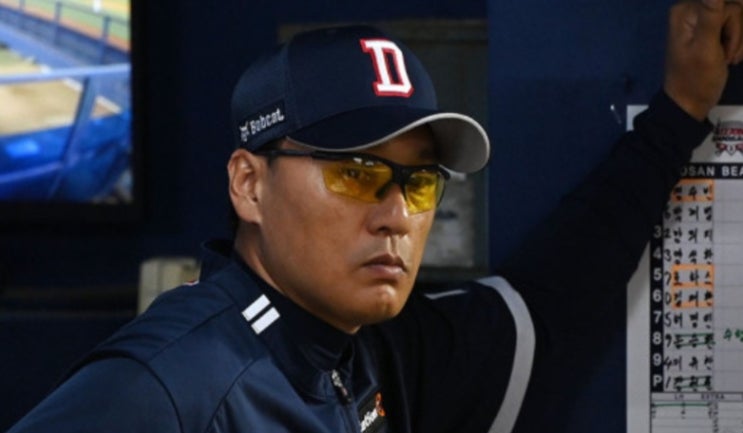 <b>감독</b> <b>이승엽</b>을 논하다