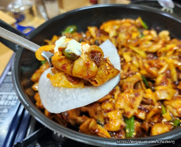  대구 동구청 근처 아양교맛집 매콤한 곱창볶음 전문점 12월순대국
