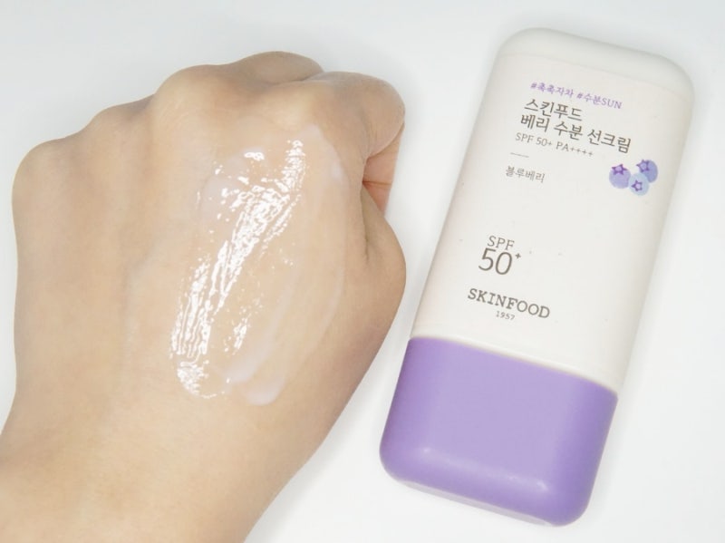 촉촉한 선크림 추천 :: 스킨푸드 베리 수분 선크림 내돈내산