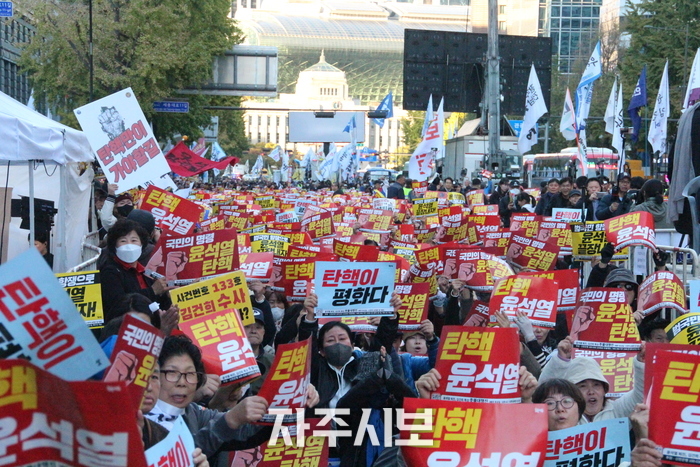 [종합] 5만여 명 결집한 10월 전국 집중 촛불대행진