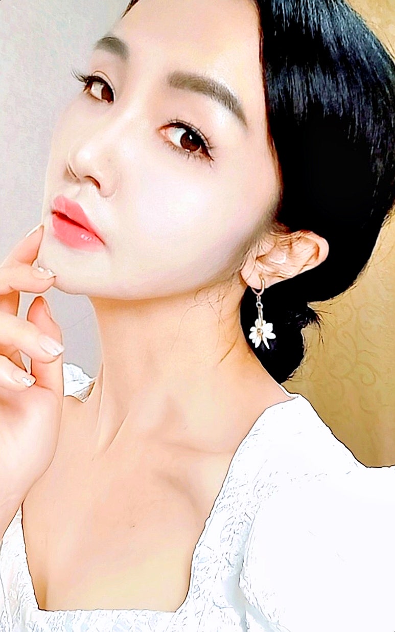 올리브영쿠션추천 바닐라코 커버리셔스 얼티밋 화이트쿠션모이스처 버전 새롭게 출시!