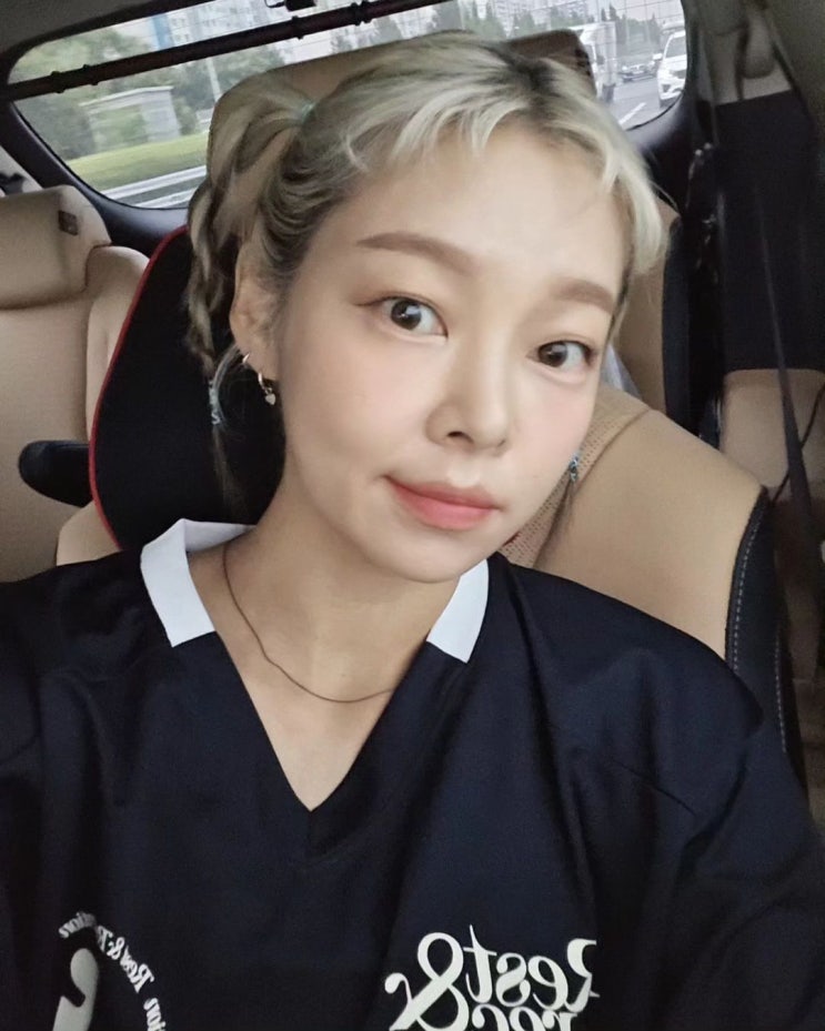 "이렇게 글래머였어?" 송해나, 볼륨감 넘치는 '수영복 자태'에 모두 충격 "이렇게 글래머였어?" 송해나, 볼륨감 넘치는 '수영복 자태'에 모두 충격
