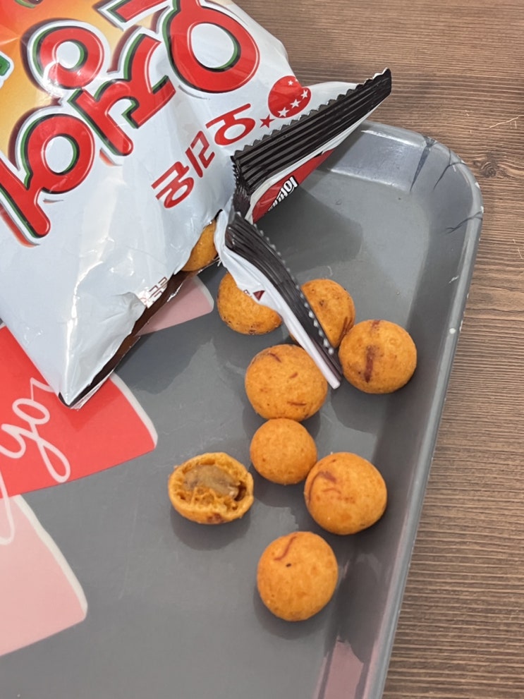  매콤함이 매력적인 오징어땅콩 새로운 맛 !