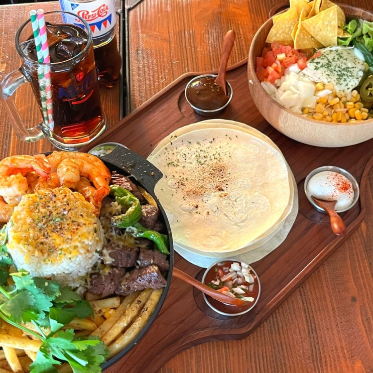  주차 가능한 망원동 타코 맛집 겸 술집, 타코박스