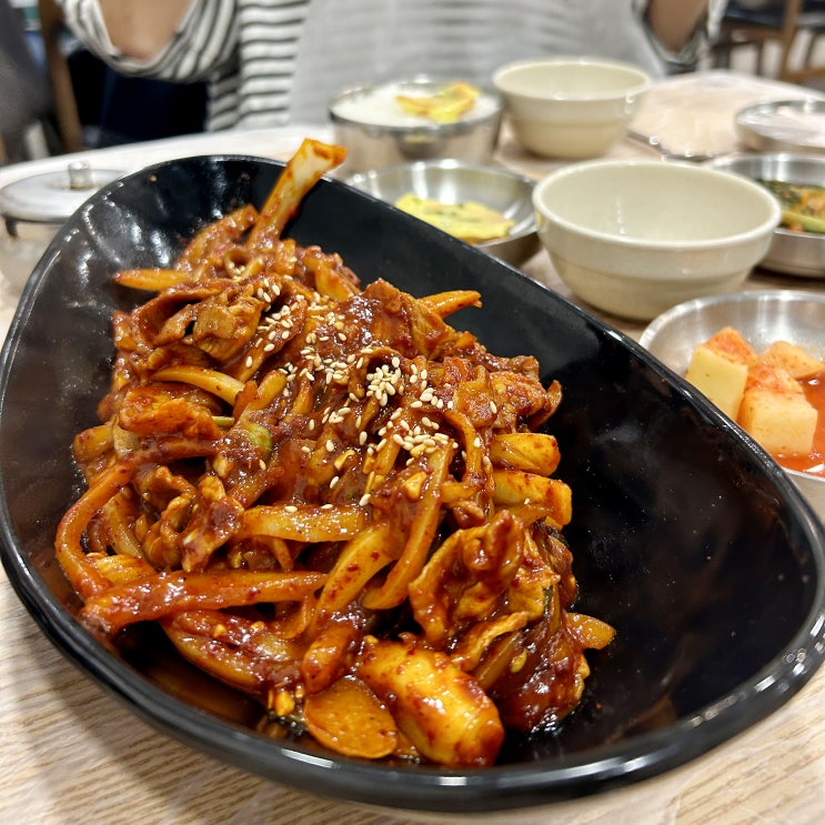  삼성동 점심 맛집 돈오반 불향 끝내주는 직화제육볶음