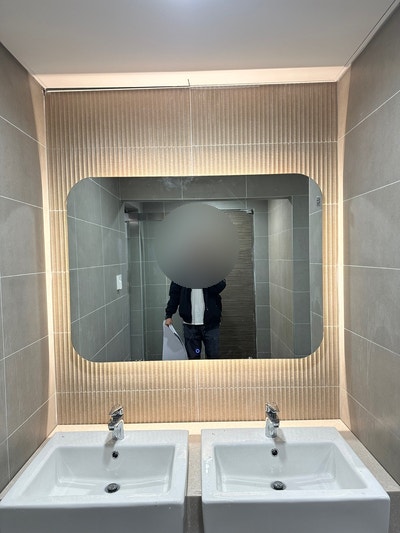 "인테리어" 화장실 거울 설치방법
