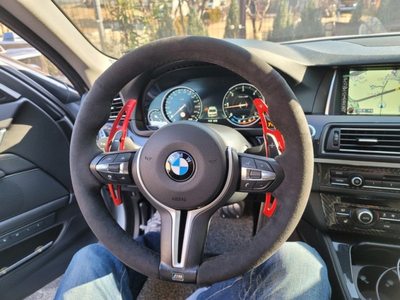 알칸테라 핸들 / BMW / 5시리즈
