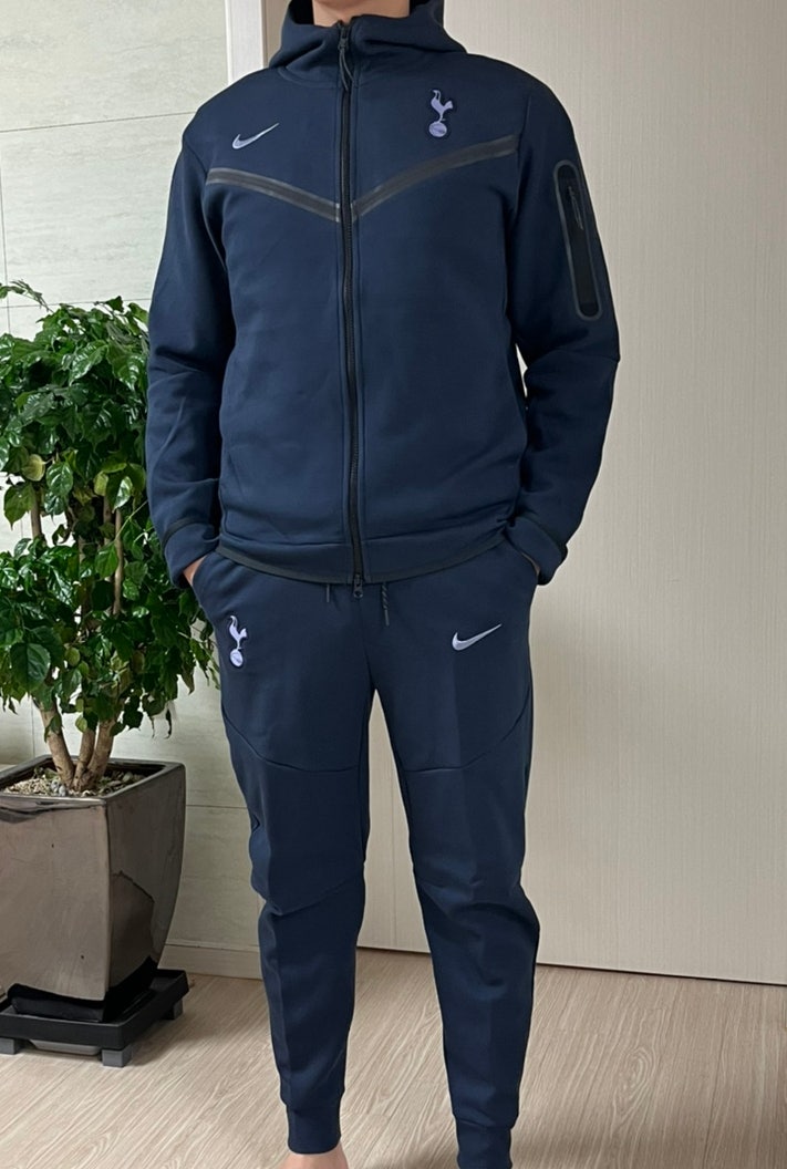 <b>토트넘</b> 훗스퍼 <b>손흥민</b> 나이키 트레이닝복 네이비: 남편 <b>생일</b>선... 