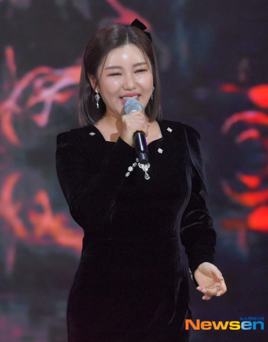 <b>송가인</b>, <b>엄마아리랑</b> [포토엔HD]
