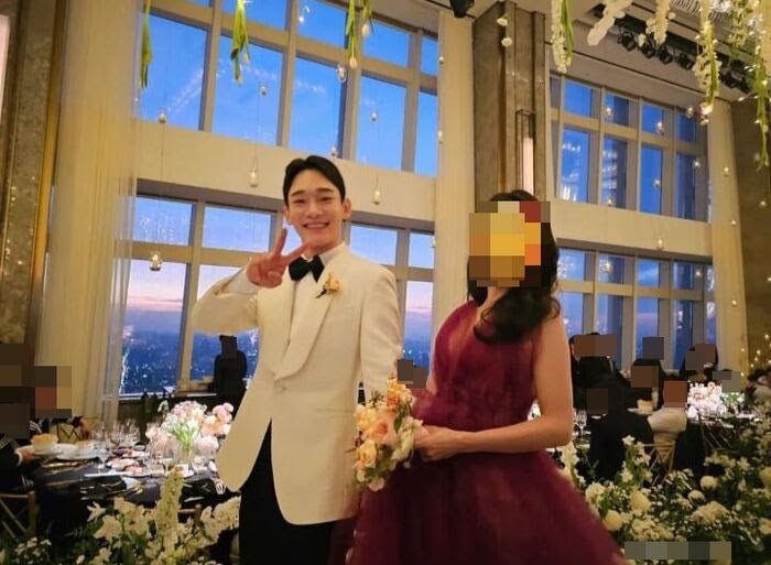 EXO Chen 的妻子是誰？她的Instagram、年齡、職業、子女與長相