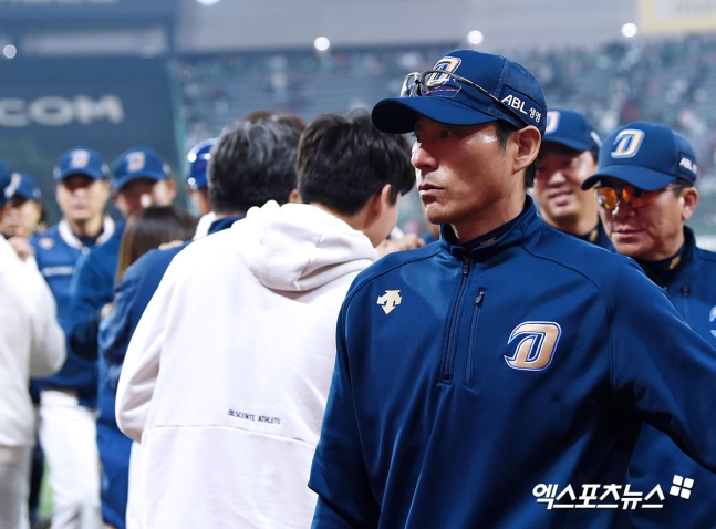 '2연승' <b>강인권</b> 감독 "3차전 선발은 페디 아닌 태너…경기... 