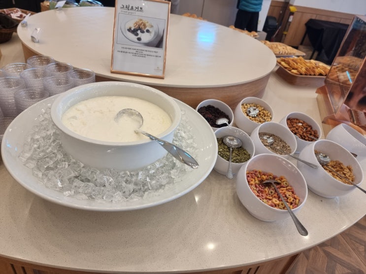  청주 에스가든 웨딩홀 (s가든), 아모르아트 컨벤션 웨딩홀 하객 뷔페 후기