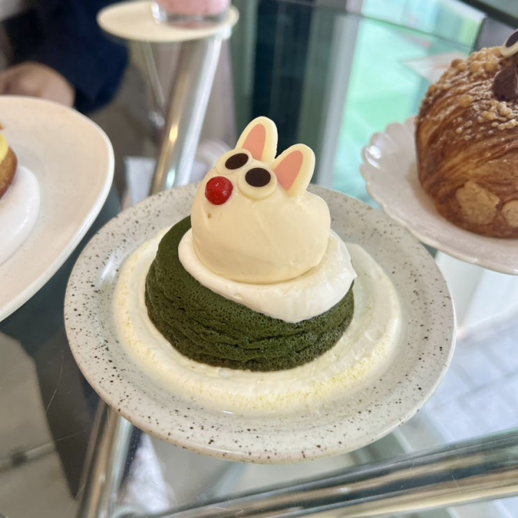 홍대 연남동 카페, 귀여운 디저트 맛집 연남 씨스루