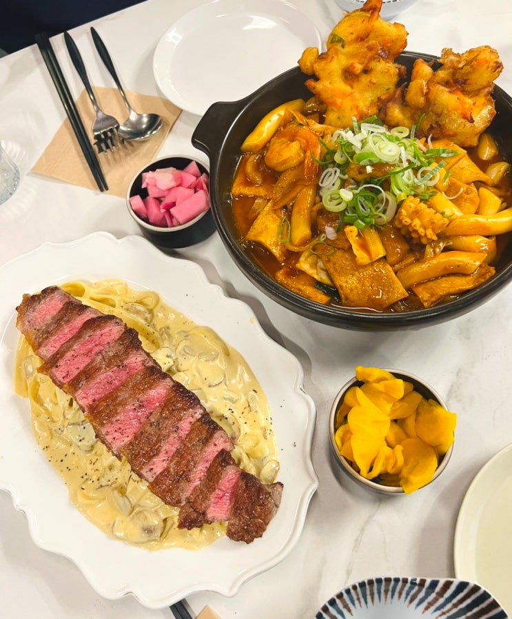  수원 행궁동 맛집 : 다양한 국적의 음식 미식가의 주방