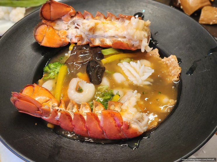 여수 가족여행 한정식 해산물 정식 코스 맛집:한일관 여수 가족여행 한정식 해산물 정식 코스 맛집:한일관