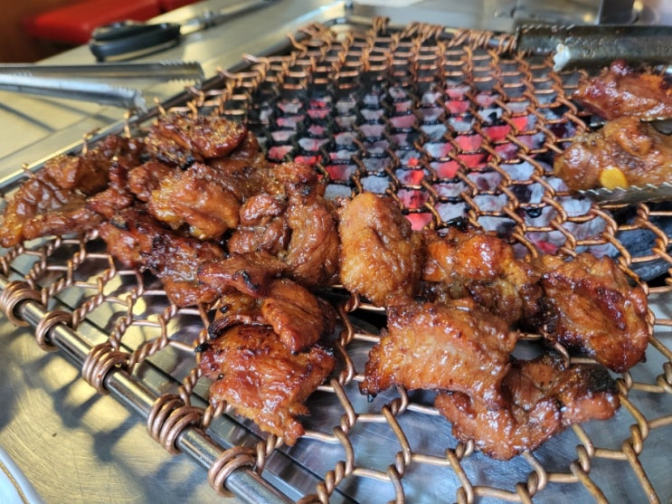 양념 돼지갈비와 냉면을 점심에 즐길 수 있는 서울시청역 소공동 맛집 교대갈비집