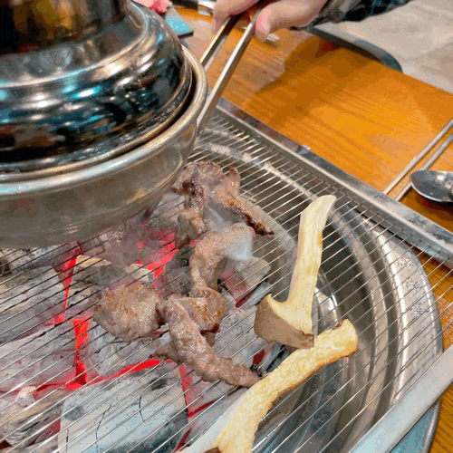  용인 명지대 맛집 / 소갈비살이 맛있는 육품참숯화로구이