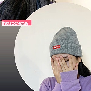 슈프림 비니 뉴에라 S 로고 헤더 그레이 Supreme New Era S Logo Beanie FW23 : 착샷 예~