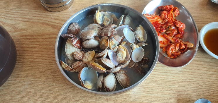  바지락 칼국수와 부추전 유명한 의왕 맛집 전라도팥바지락칼국수