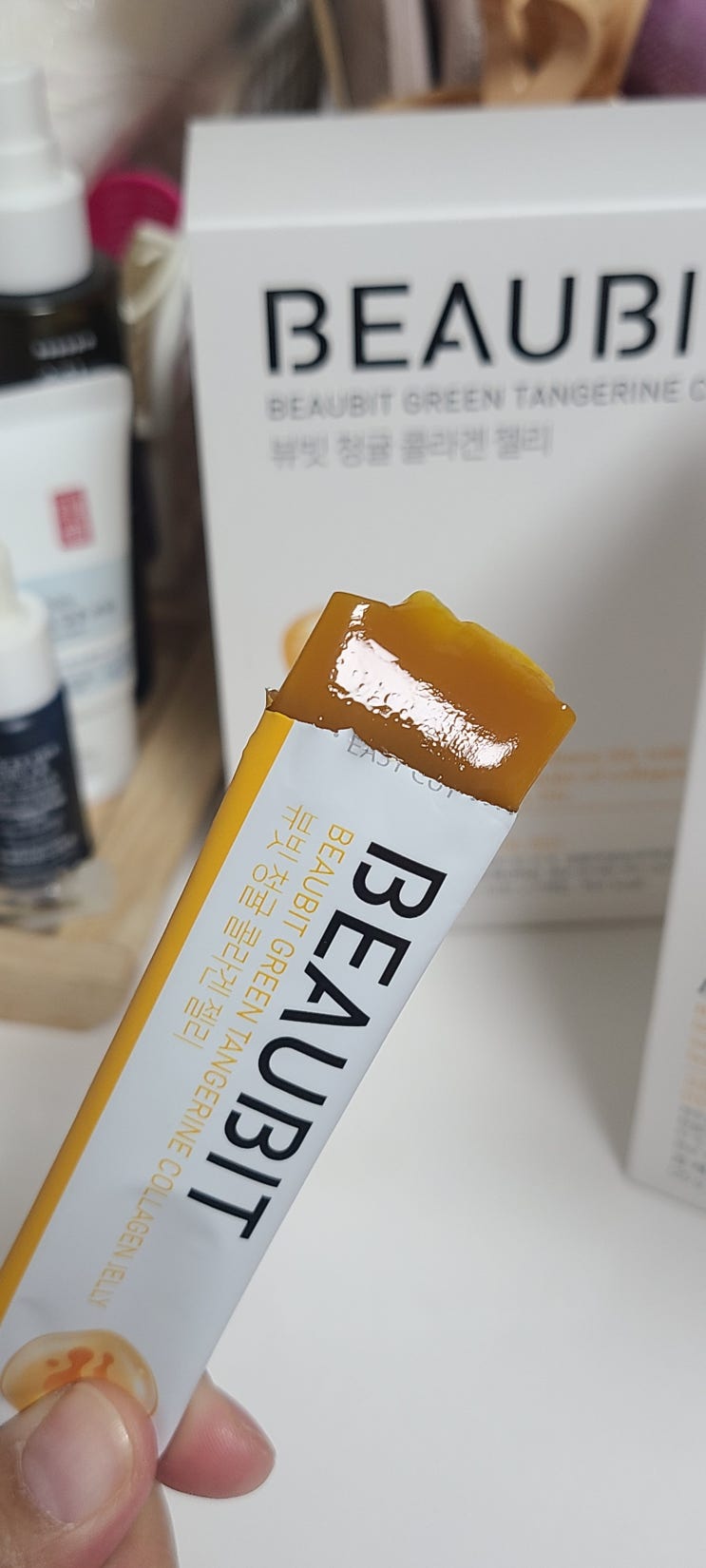뷰빗 저분자 콜라겐젤리 간식대용으로 좋아 뷰빗 저분자 콜라겐젤리 간식대용으로 좋아
