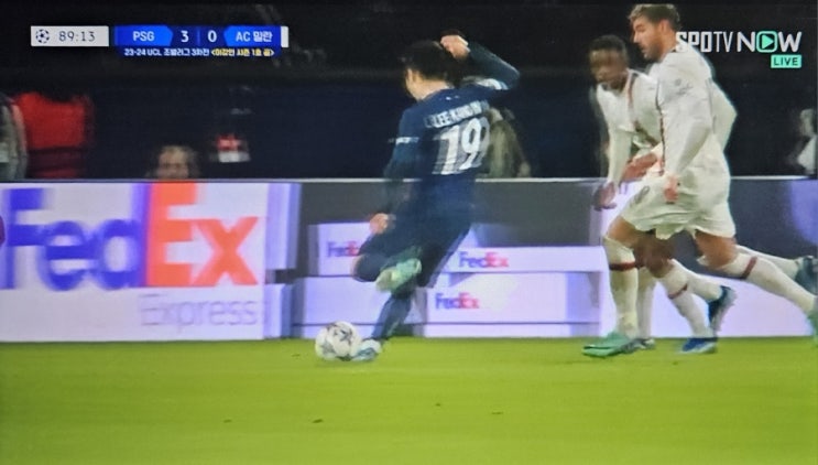 이강인 PSG 데뷔골 장면과 평점(23-24챔스 AC밀란전) <b>시즌1호골</b>