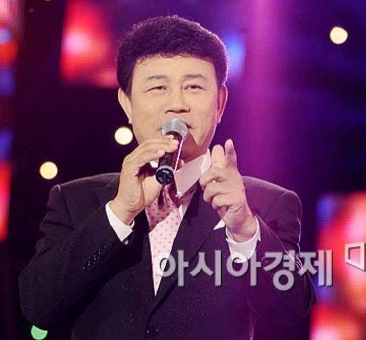 '한남동 식당돌진'<b>벤츠운전자</b>는 설운도아내..."급발진주장"