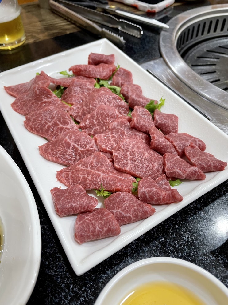  입안에서 살살 녹는 한우의 참맛 천안한우맛집 신방동 홍성한우 / 천안식후감