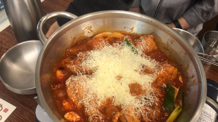  보끔당 서울대입구점 깨끗하고 가성비 좋은 닭볶음탕 신상 맛집