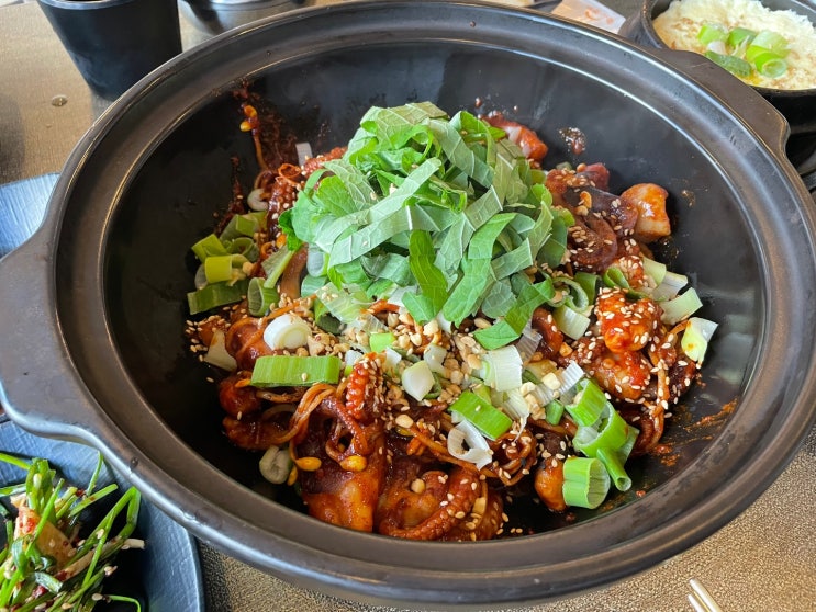  순천 연향동 해장국 불쭈꾸미볶음 맛집 ' 더담 '